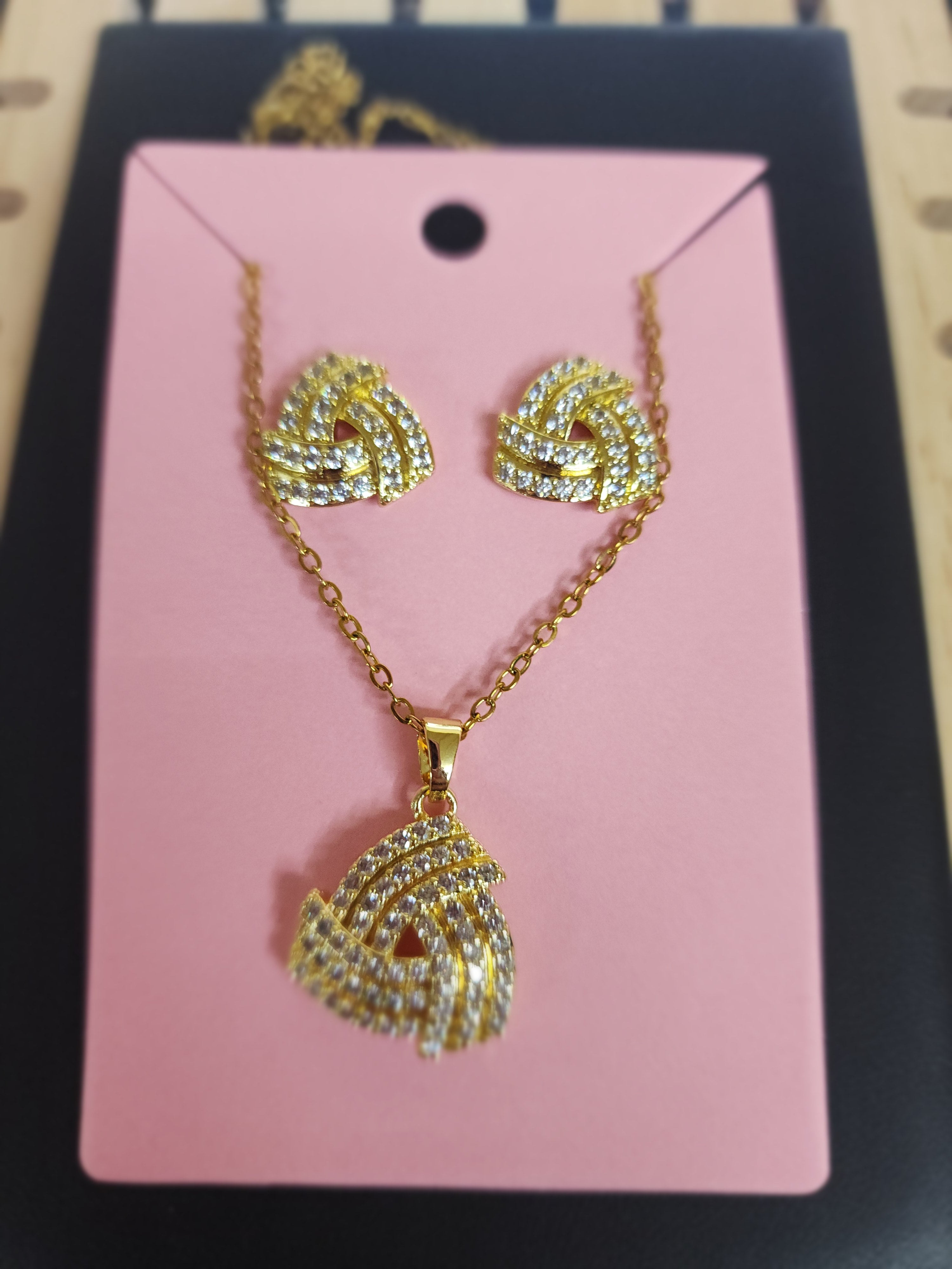 Juego De Joyas De Acero Inoxidable 201 Electroplated Con Diamantes En Forma De Corazón Y Abanico Elegante Y Casual Para Mujer